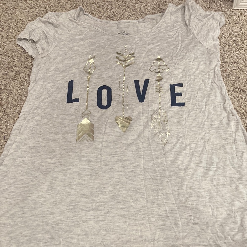 Grey kids shirt from justice with the word Love on it, 14/16, shirt sleeve